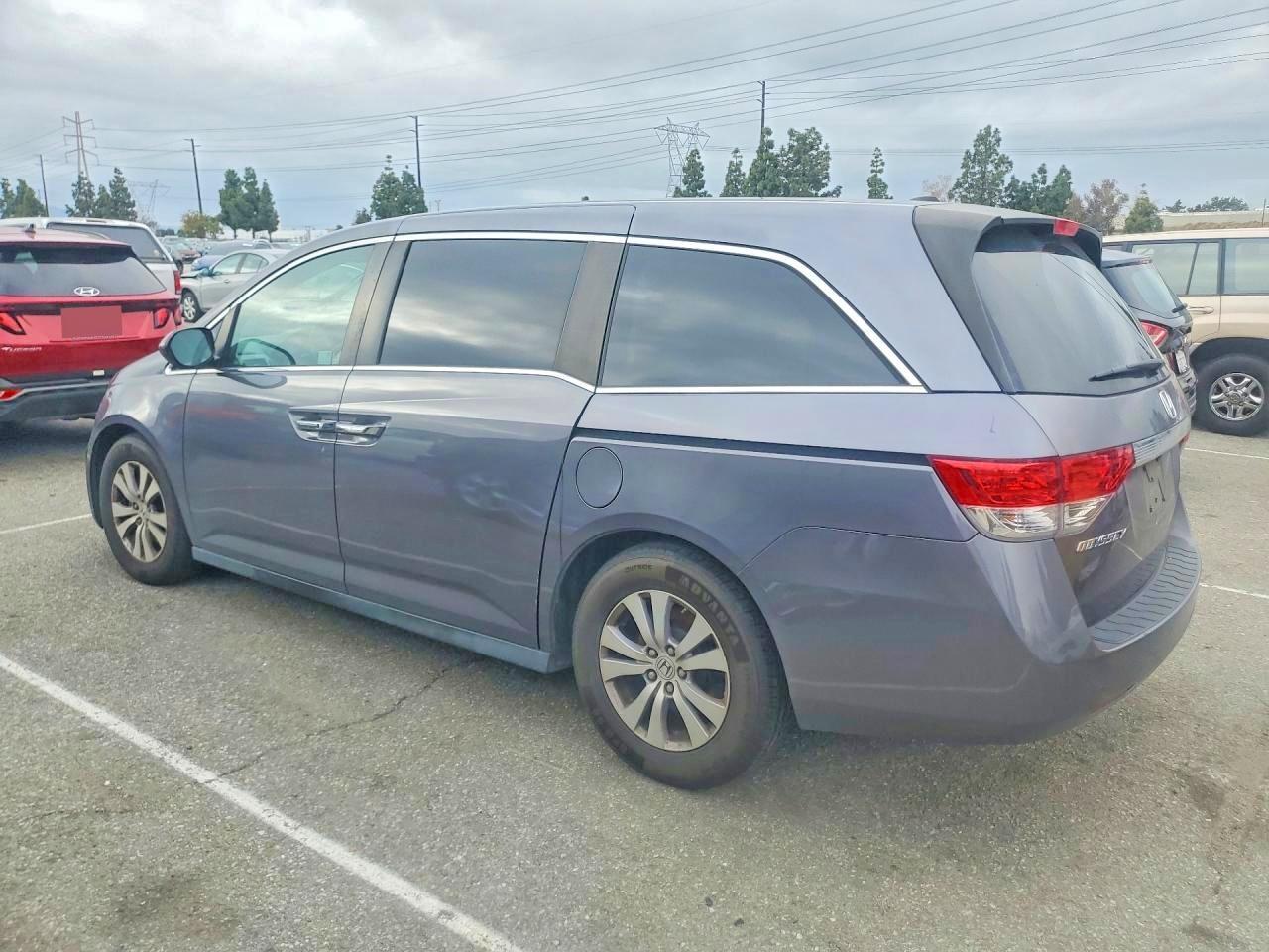 2015 Honda Odyssey Exl - Фото 2