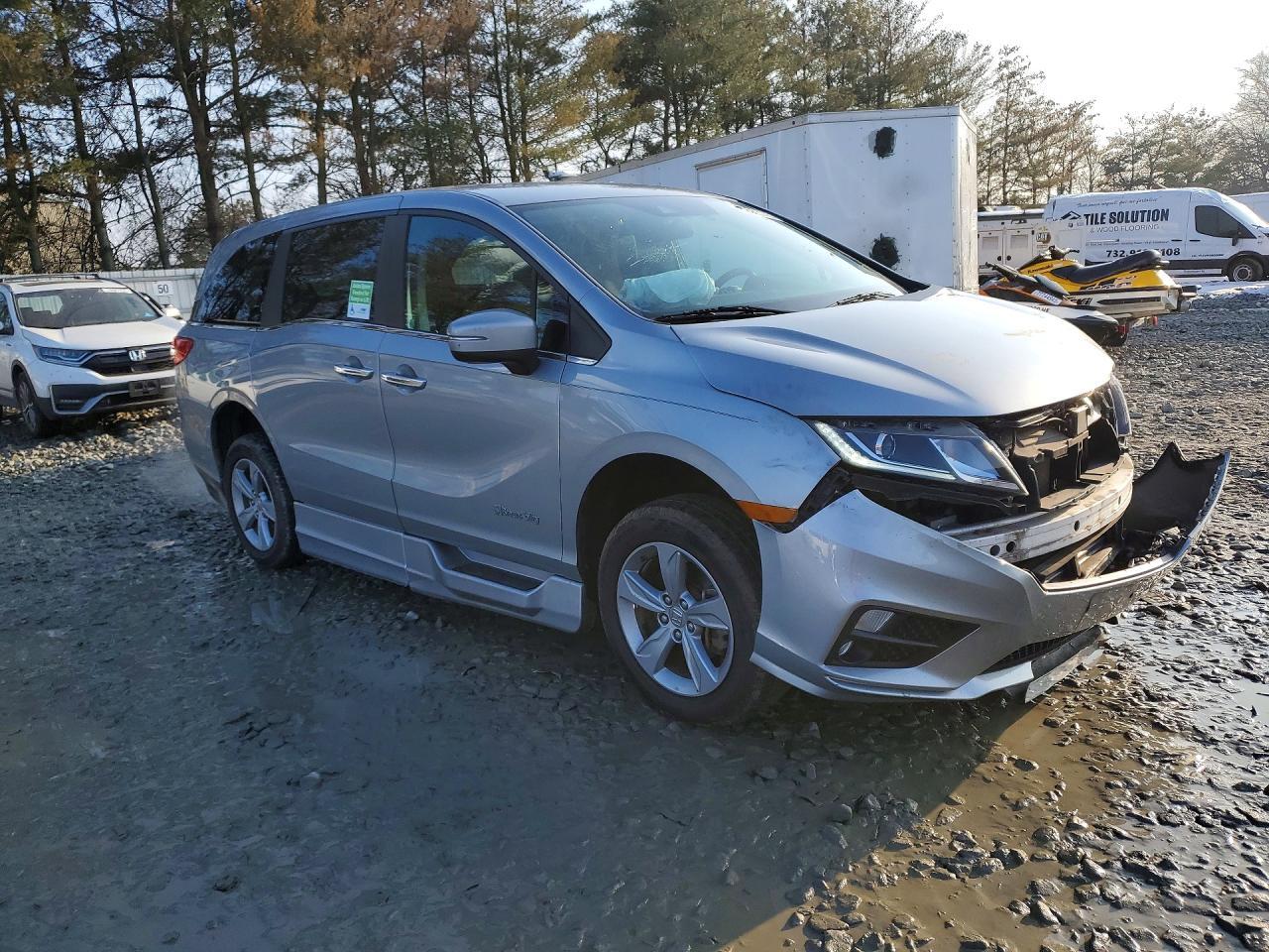 2018 Honda Odyssey Ex - Фото 4