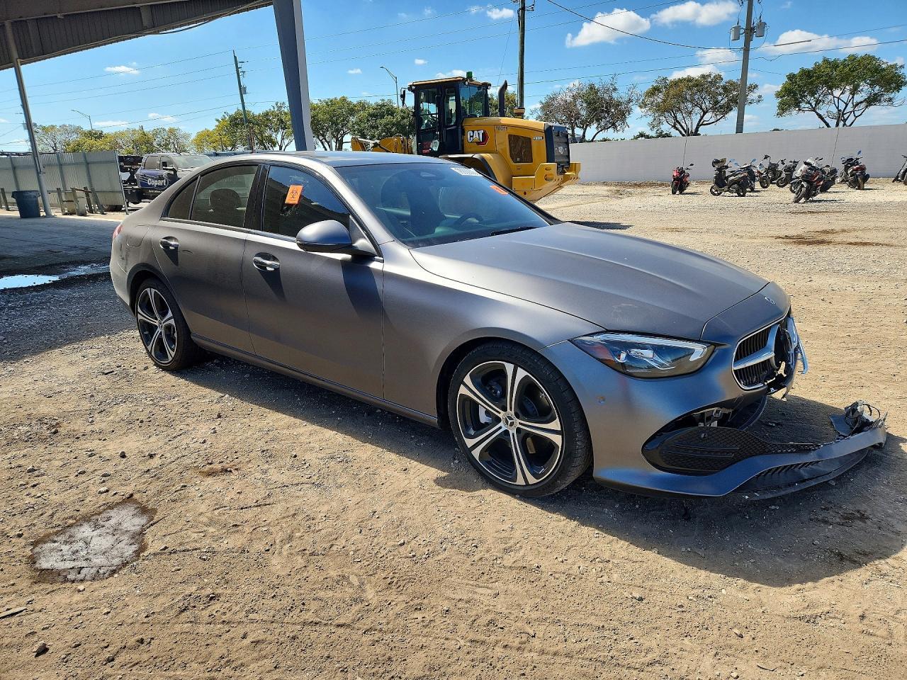 2023 Mercedes-Benz C 300 - Фото 4