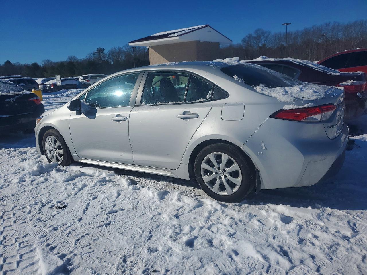 2023 Toyota Corolla Le - Image 2