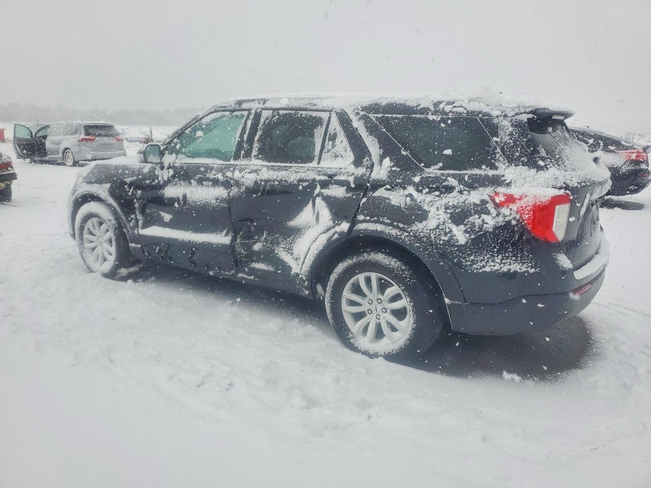 2020 Ford Explorer 4 - Фото 2