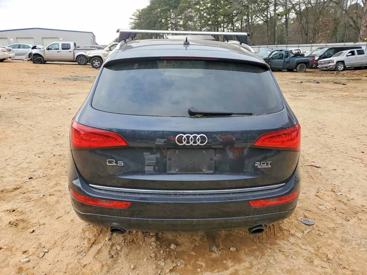 2017 Audi Q5 Premium - Image 6