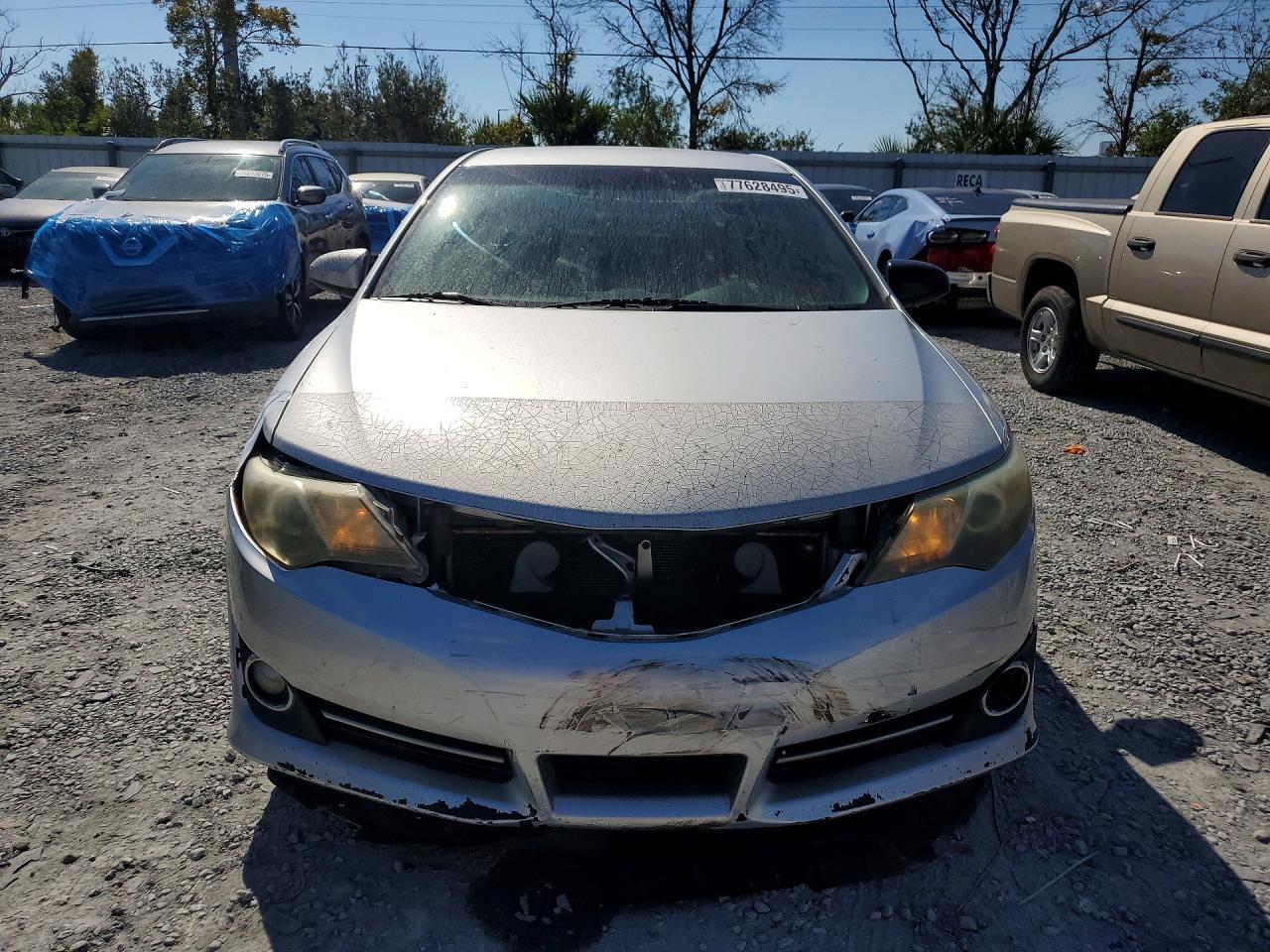 2013 Toyota Camry Se - Фото 5