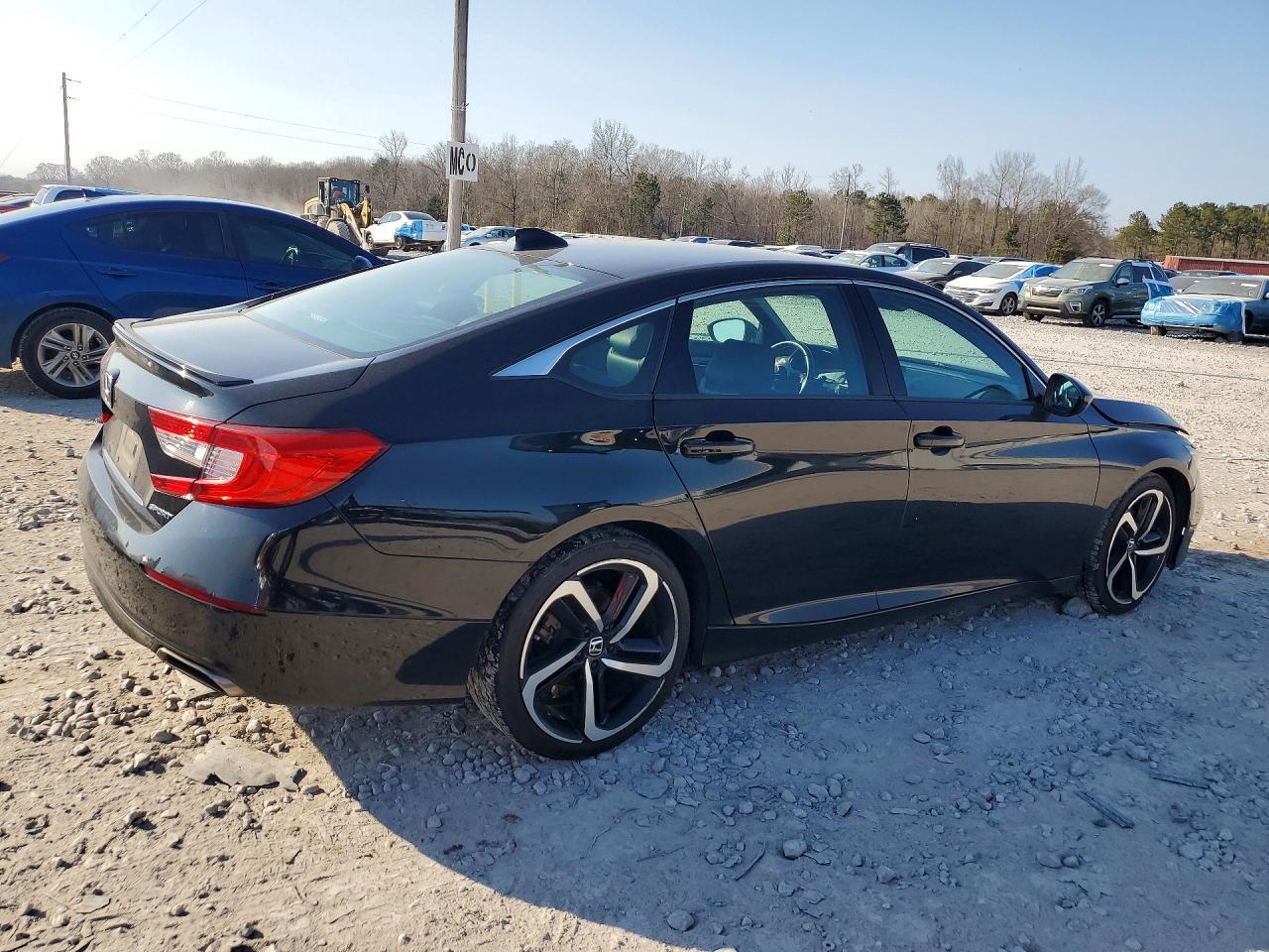 2019 Honda Accord Sport - Image 3
