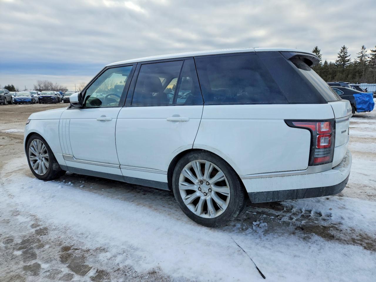 2016 Land Rover Range Rover Supercharged - Image 2