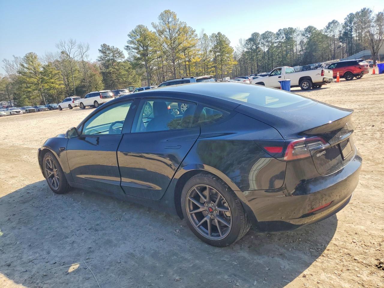 2021 Tesla Model 3 - Image 2
