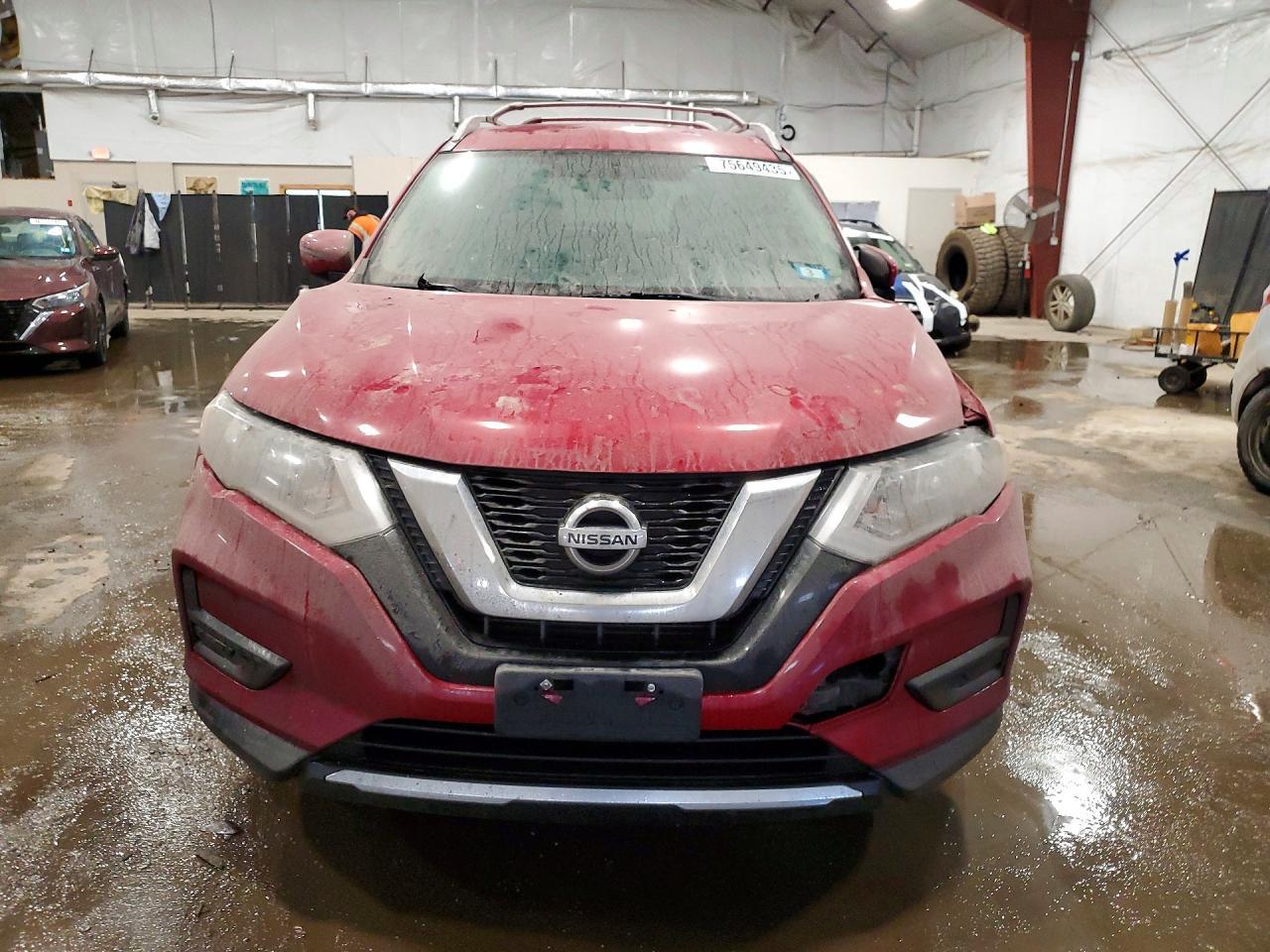 2017 Nissan Rogue S - Фото 5