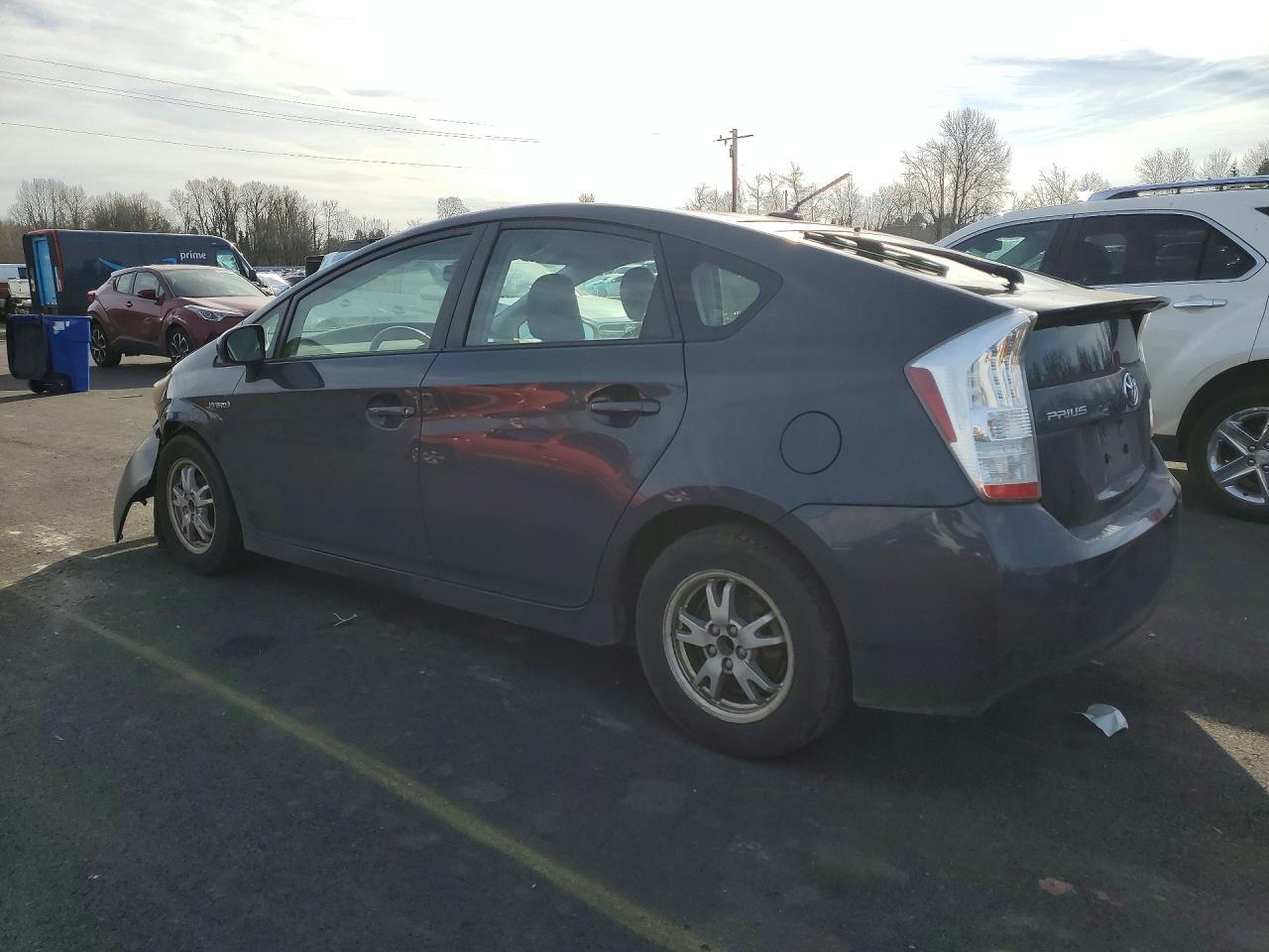 2010 Toyota Prius Iv - Фото 2