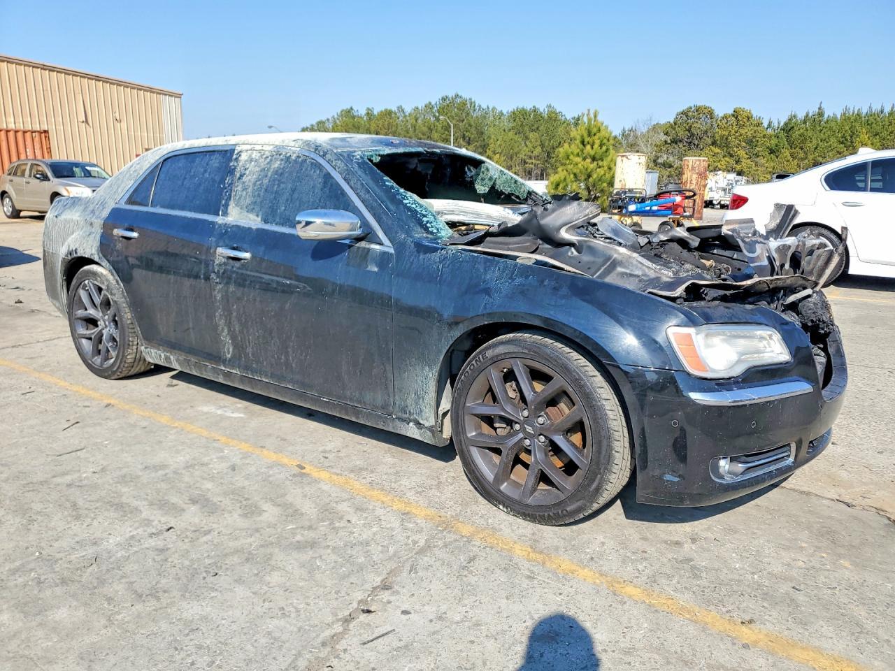 2013 Chrysler 300C - Фото 4