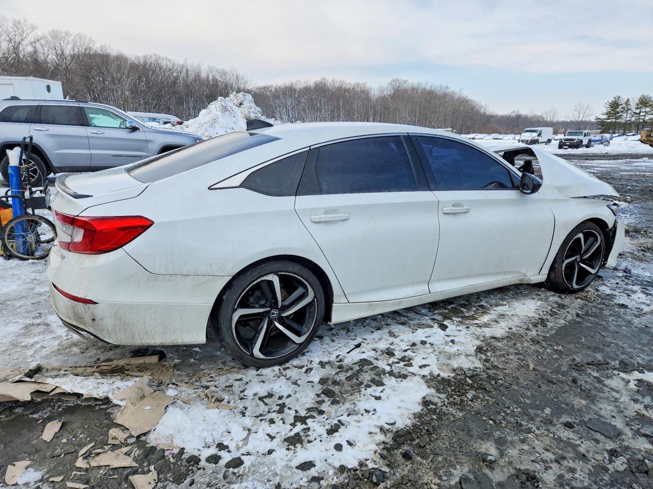 2022 Honda Accord Sport - Фото 3