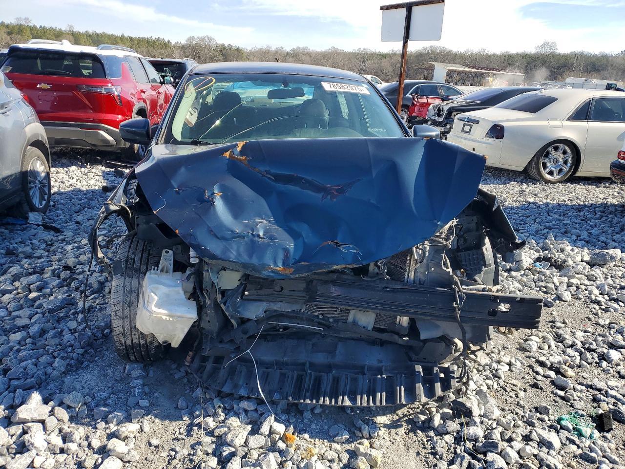 2016 Nissan Sentra S - Image 5