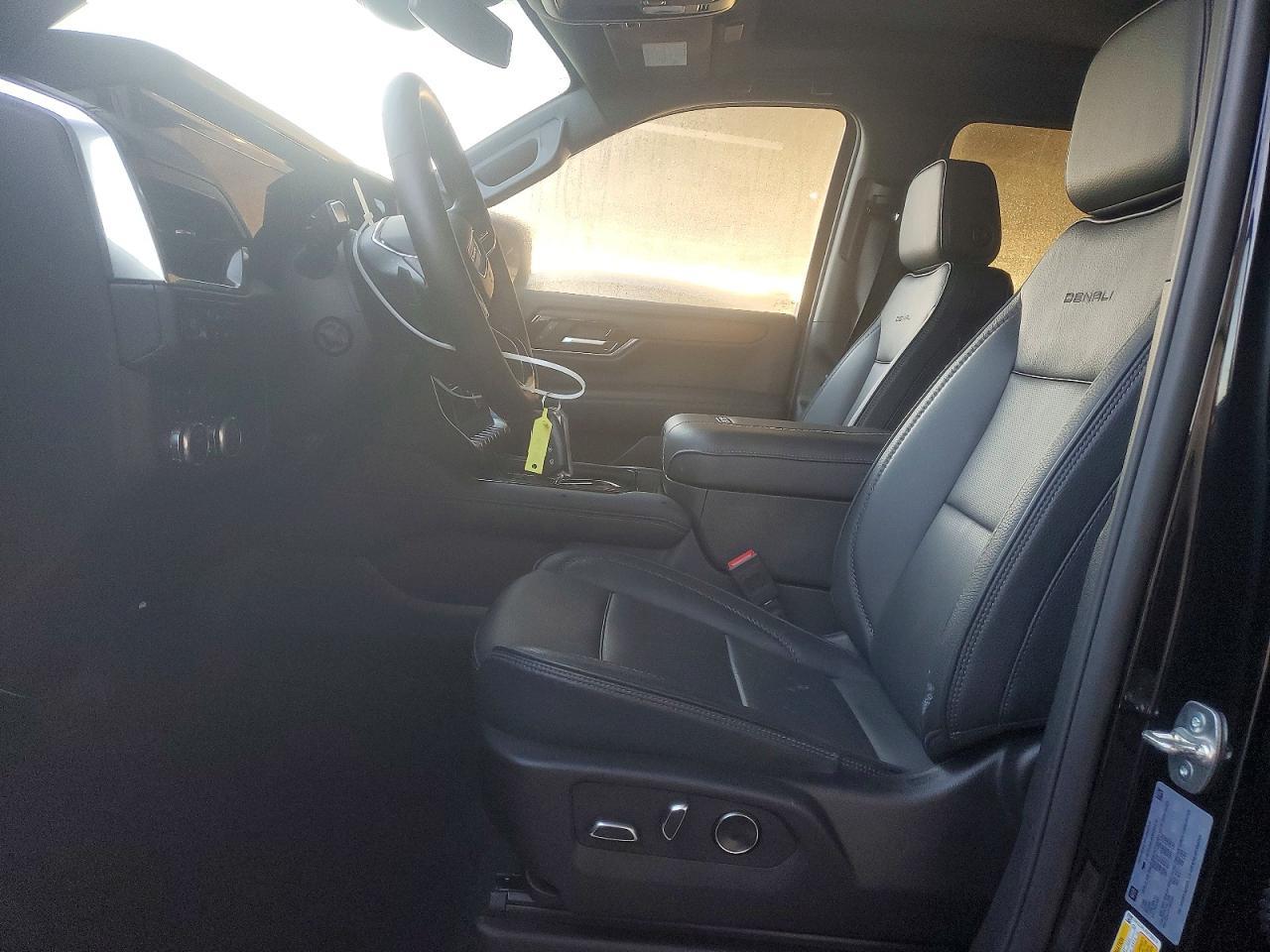 2025 GMC Yukon Xl Denali - Фото 7