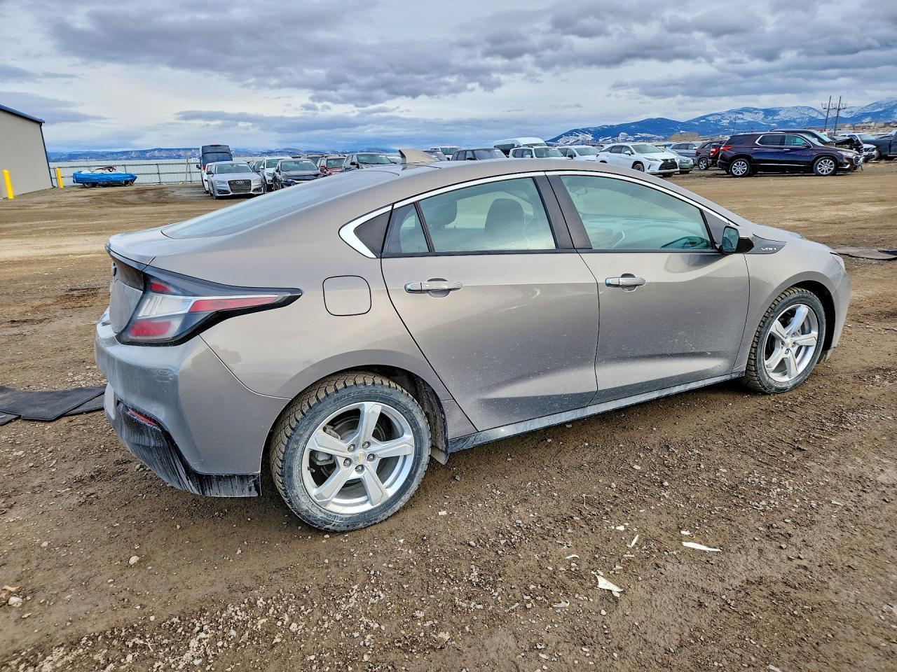 2017 Chevrolet Volt Lt - Image 3