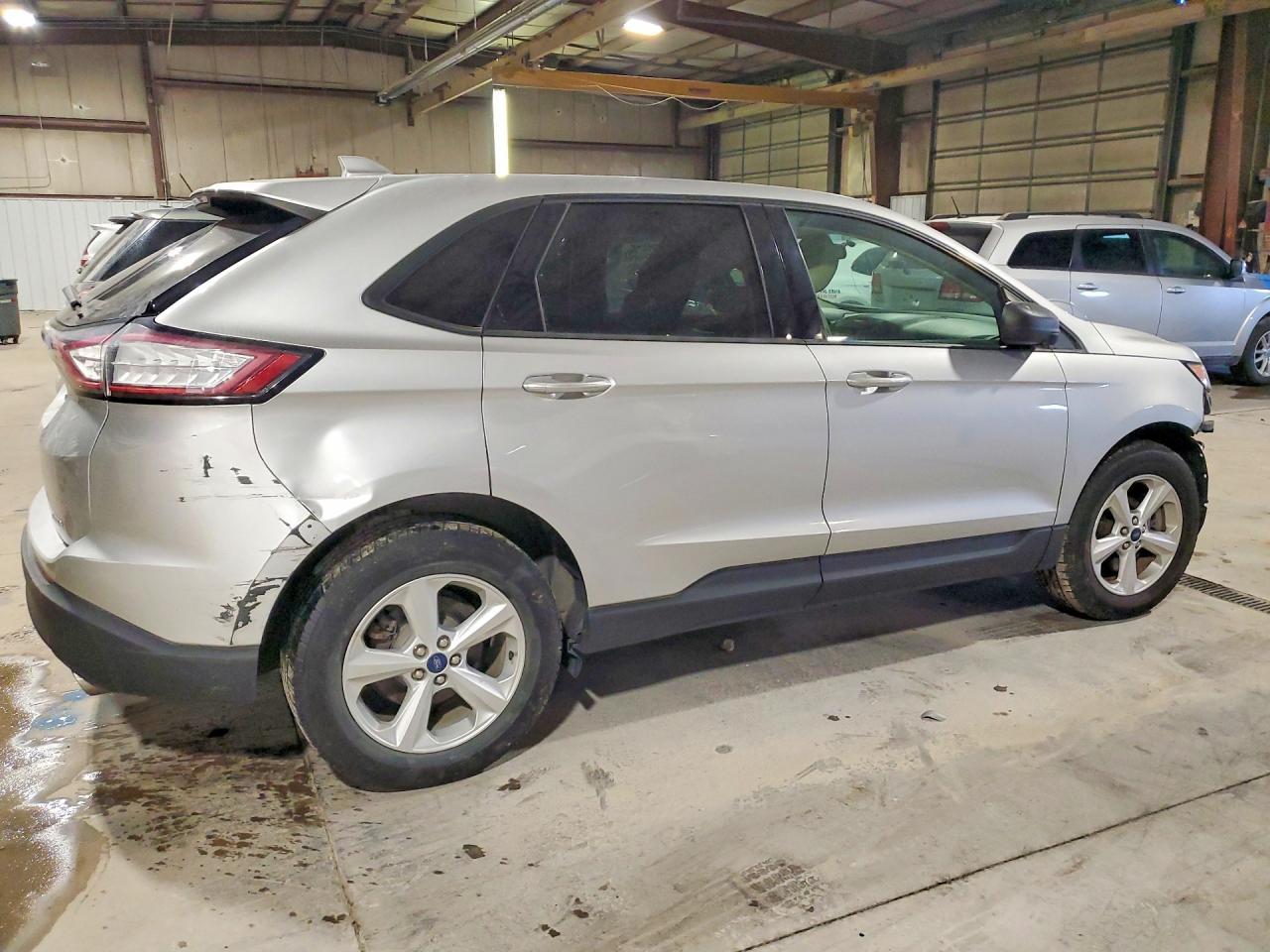 2015 Ford Edge Se - Фото 3