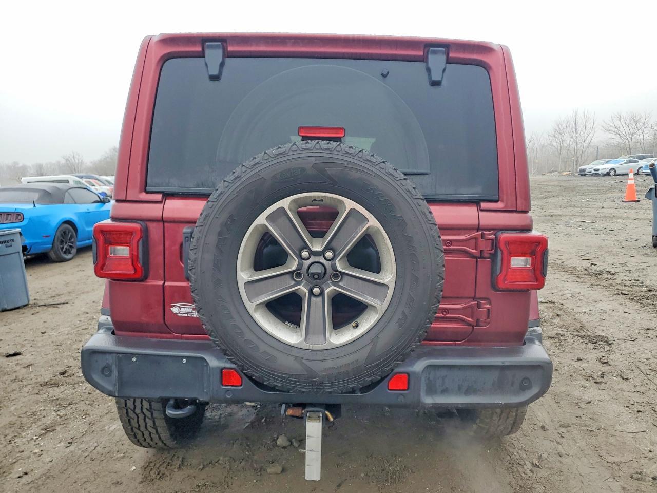 2021 Jeep Wrangler Unlimited Sahara - Фото 6