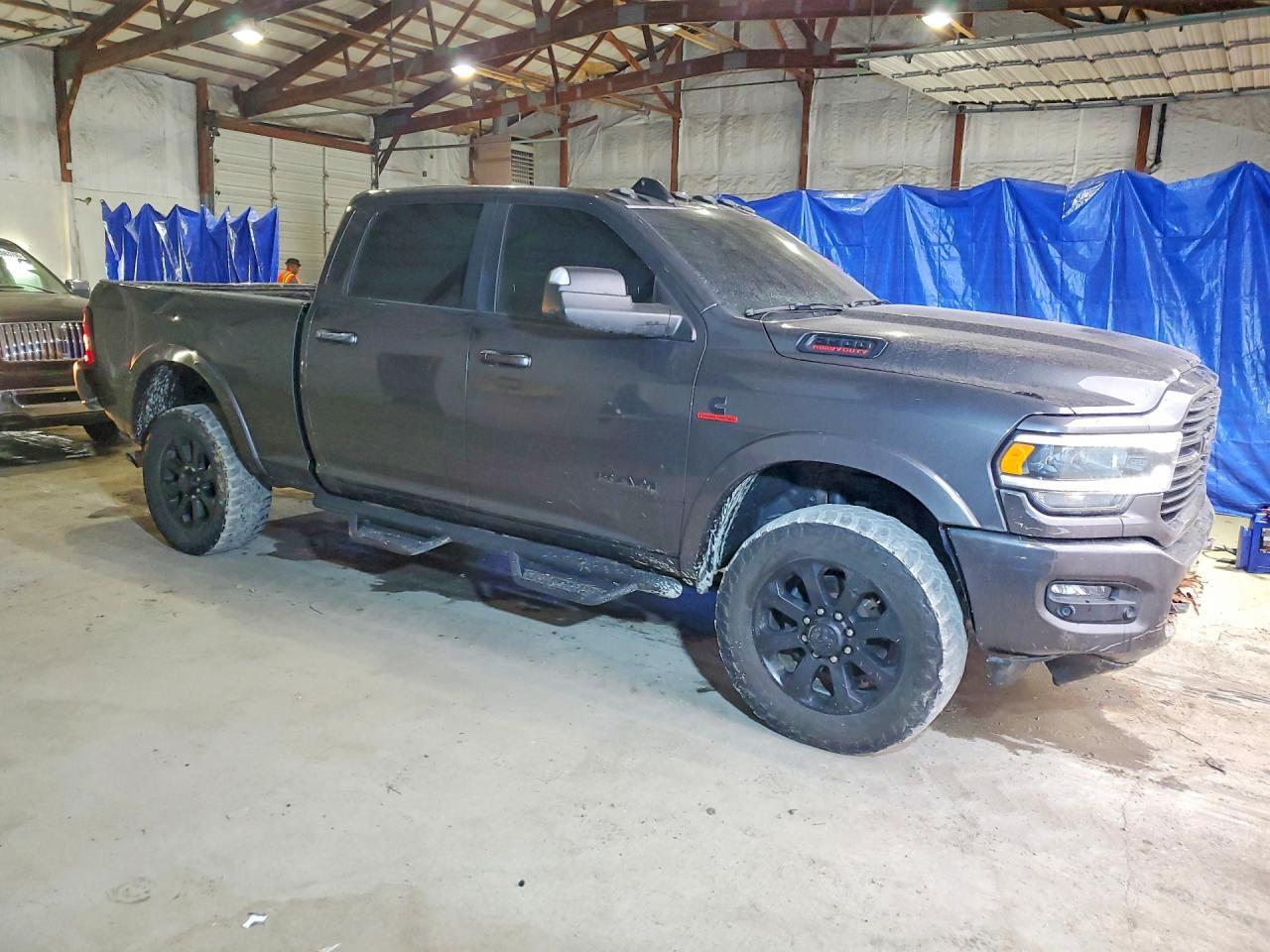 2022 Ram 2500 Laramie - Фото 4