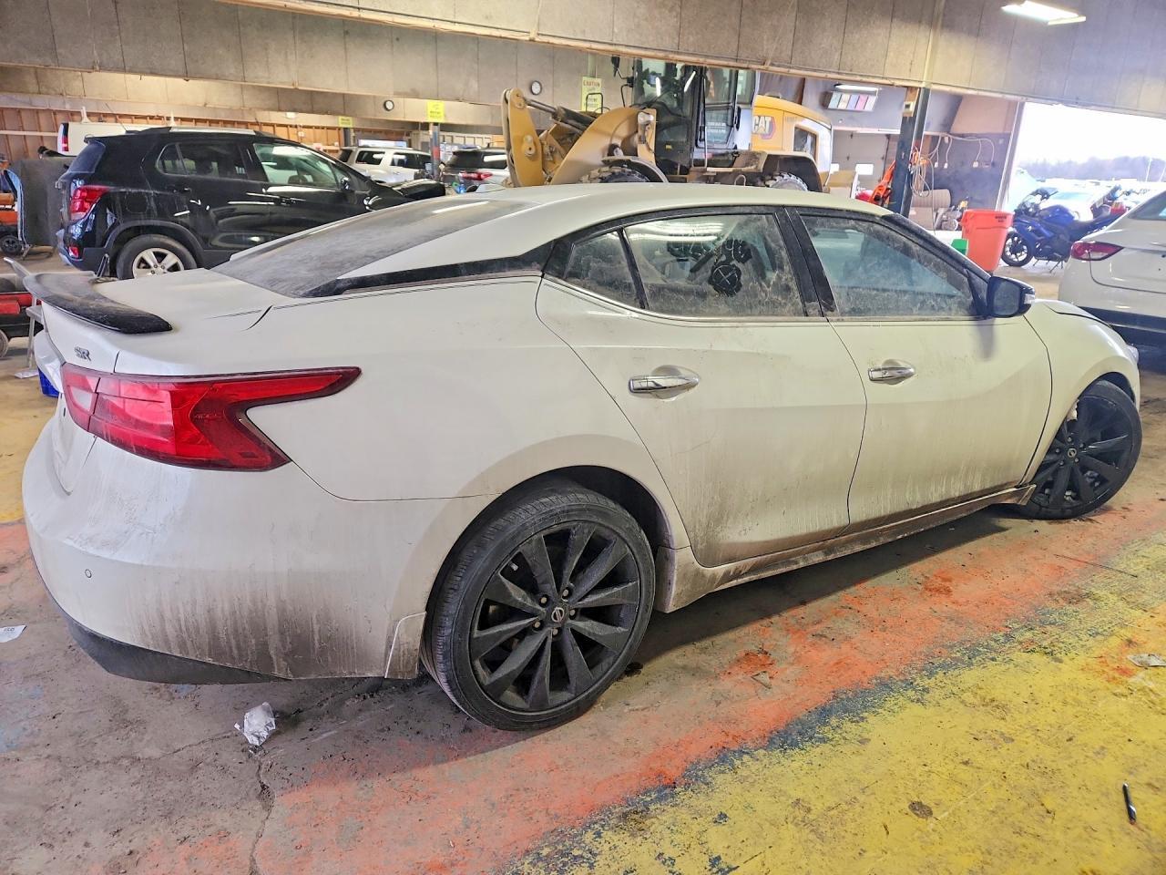2017 Nissan Maxima 3.5S - Image 3