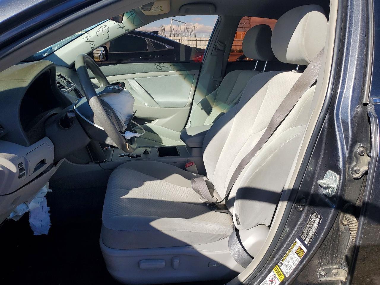 2008 Toyota Camry Le - Фото 7