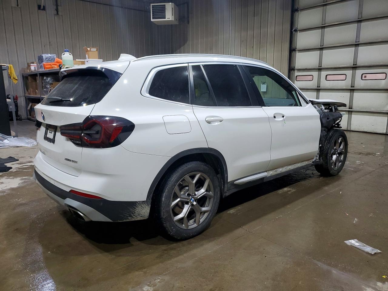 2022 BMW X3 xDrive30I - Фото 3
