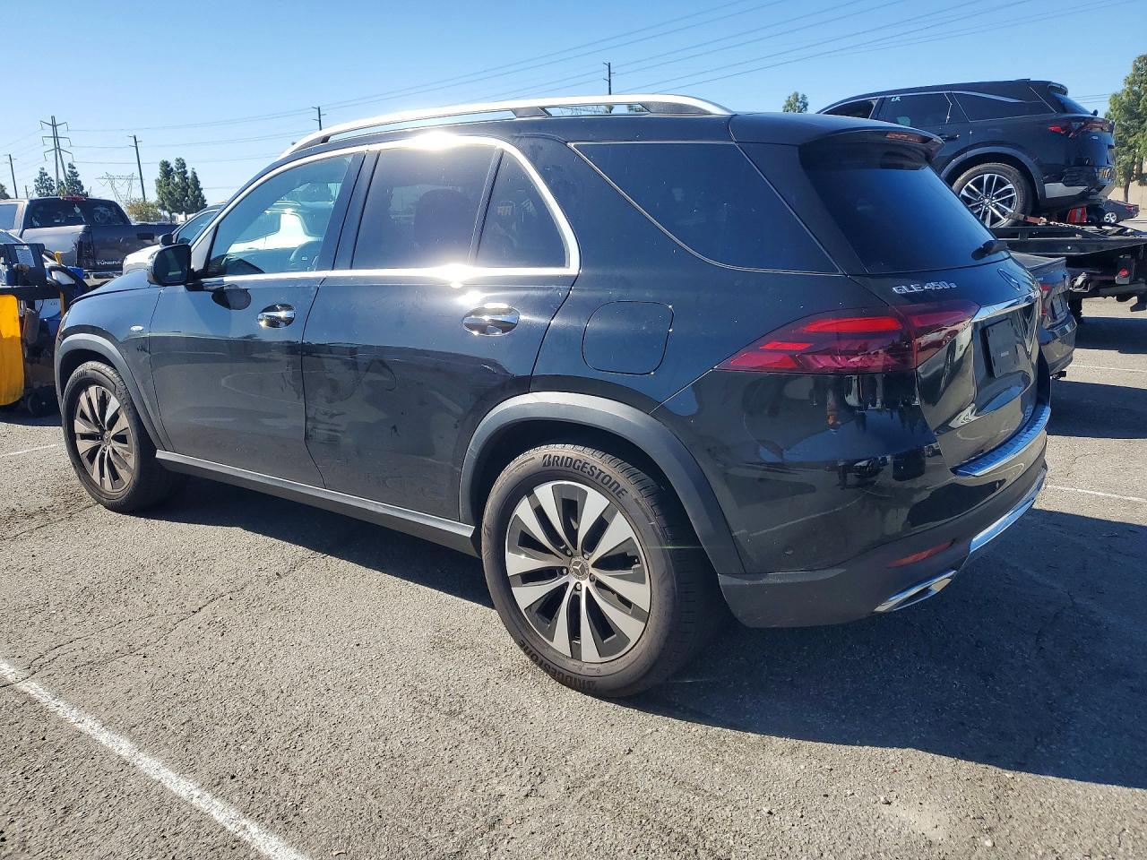 2025 Mercedes-Benz Gle 450E 4Matic - Image 2