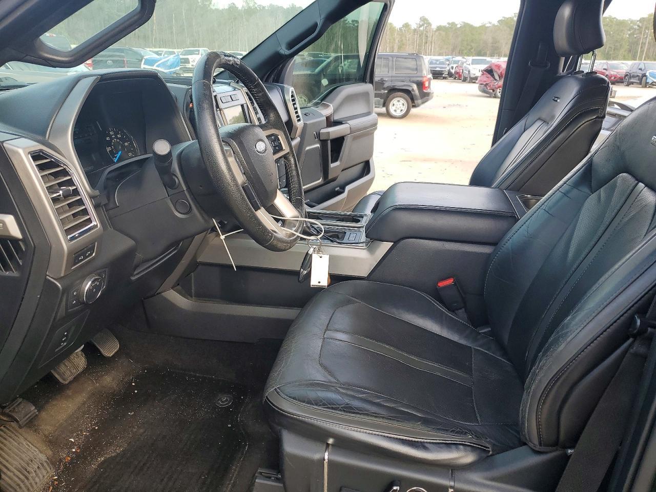 2015 Ford F150 Supercrew - Image 7
