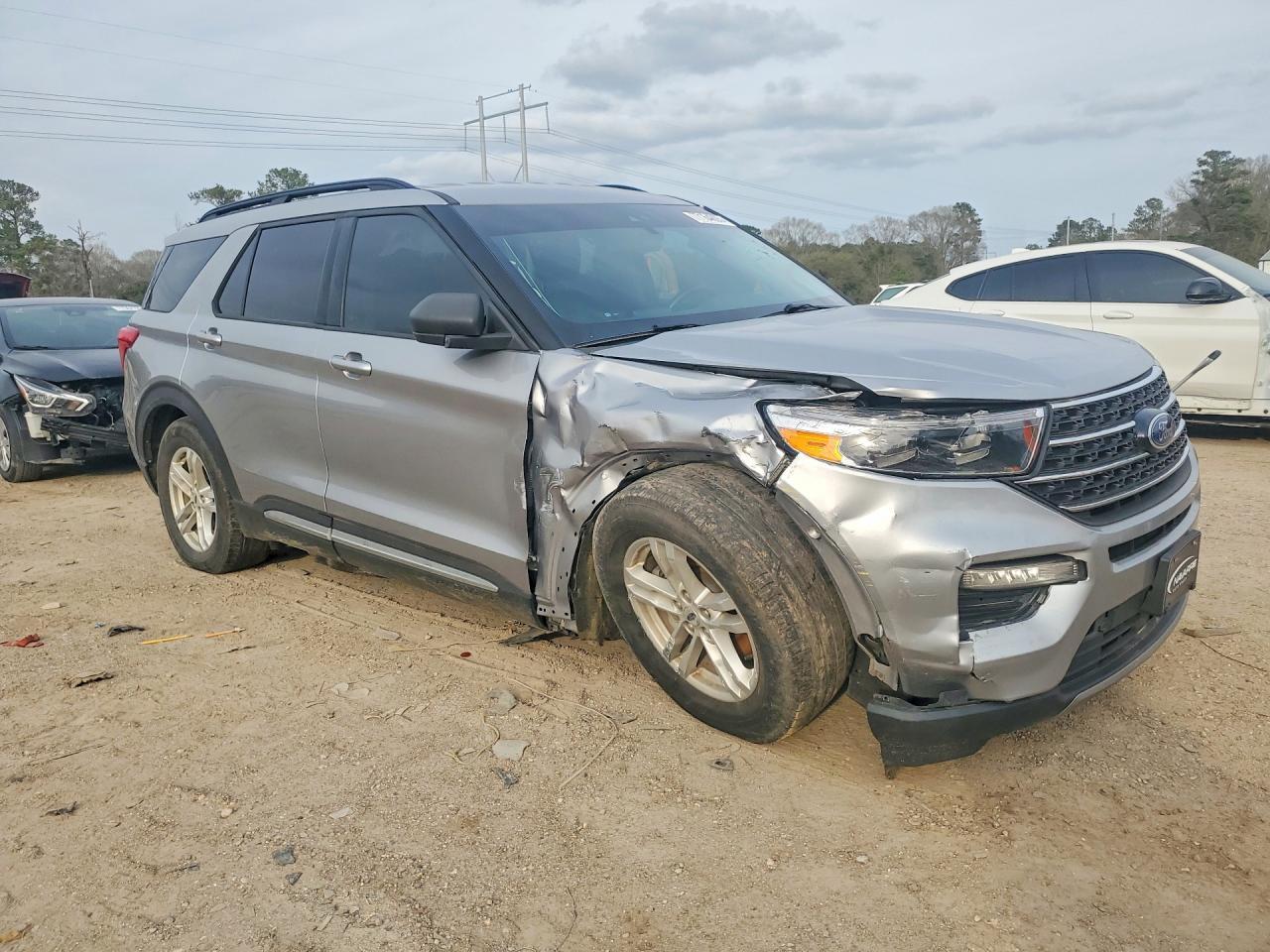 2020 Ford Explorer Xlt - Фото 4