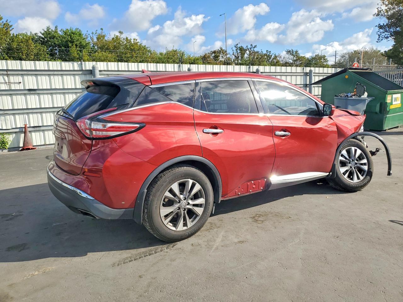 2015 Nissan Murano S - Image 3