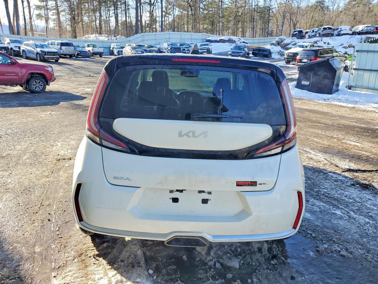 2023 Kia Soul Gt-Line - Image 6