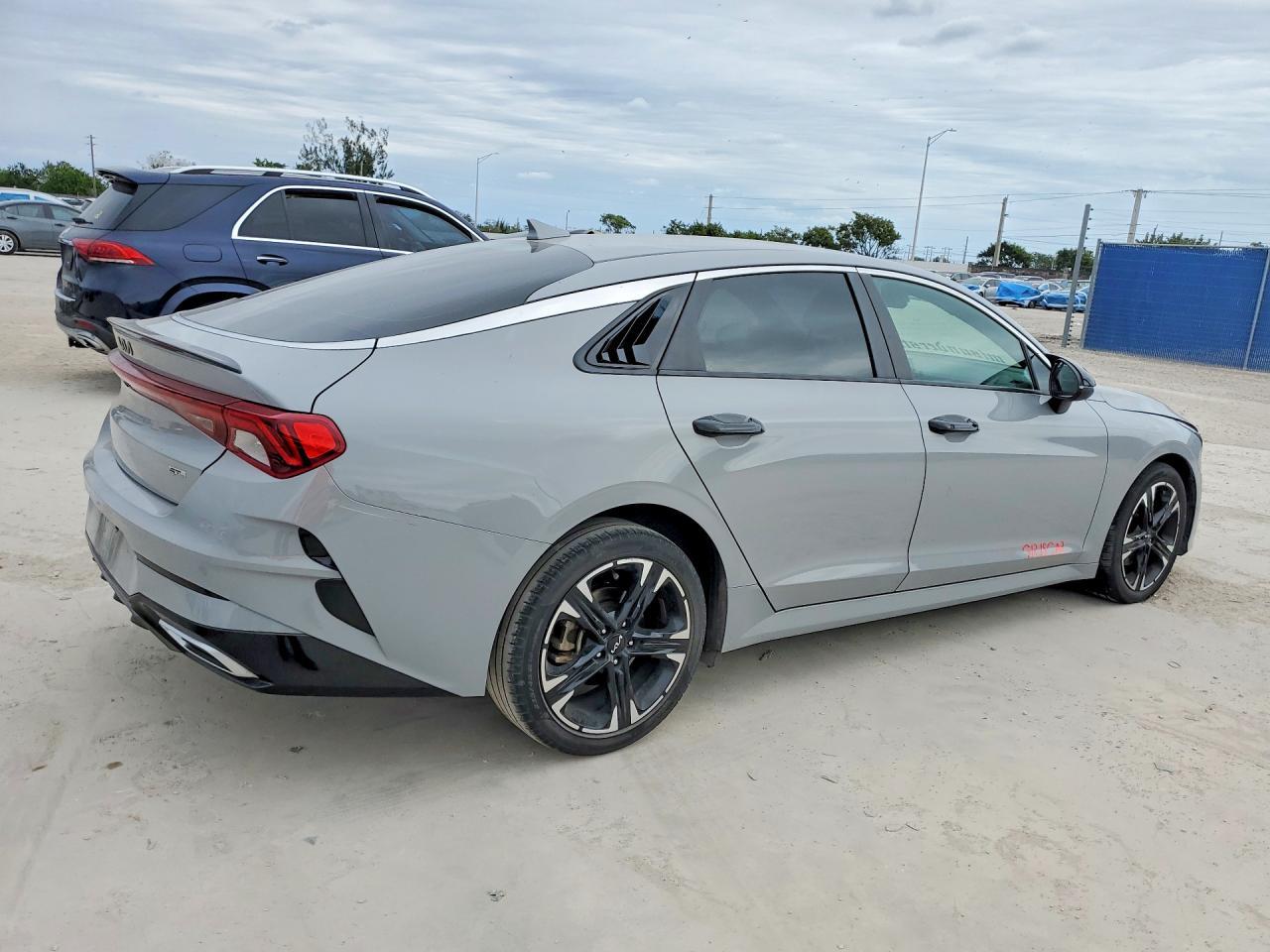 2023 Kia K5 Gt Line - Фото 3