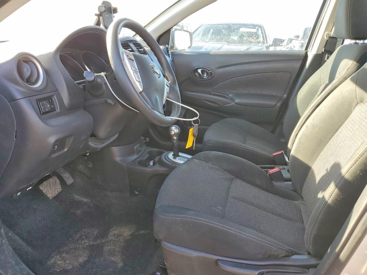 2019 Nissan Versa S - Фото 7