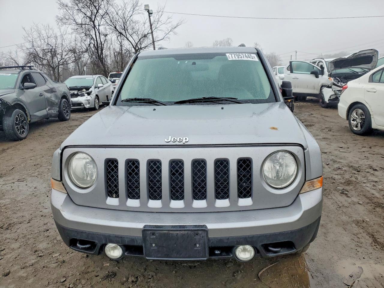 2015 Jeep Patriot Latitude - Фото 5