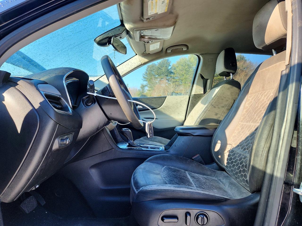 2020 Chevrolet Equinox Ls - Image 7