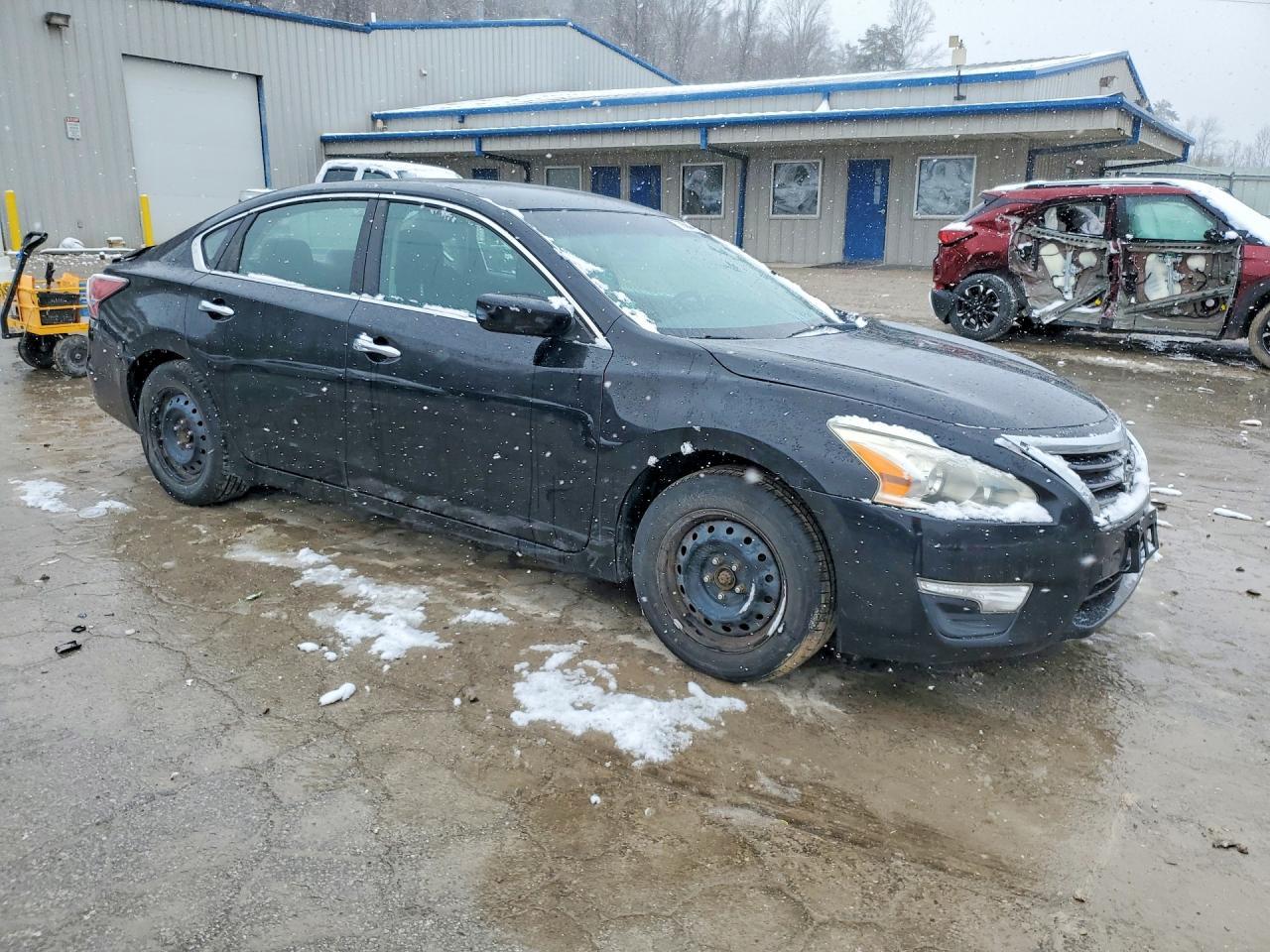 2014 Nissan Altima - Фото 4