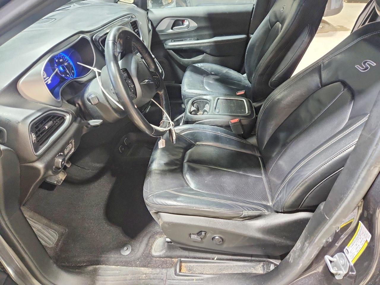 2018 Chrysler Pacifica Touring L Plus - Фото 7