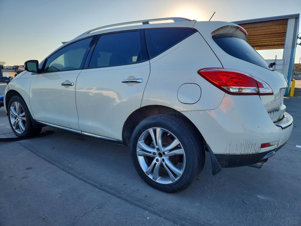 2011 Nissan Murano S - Фото 2