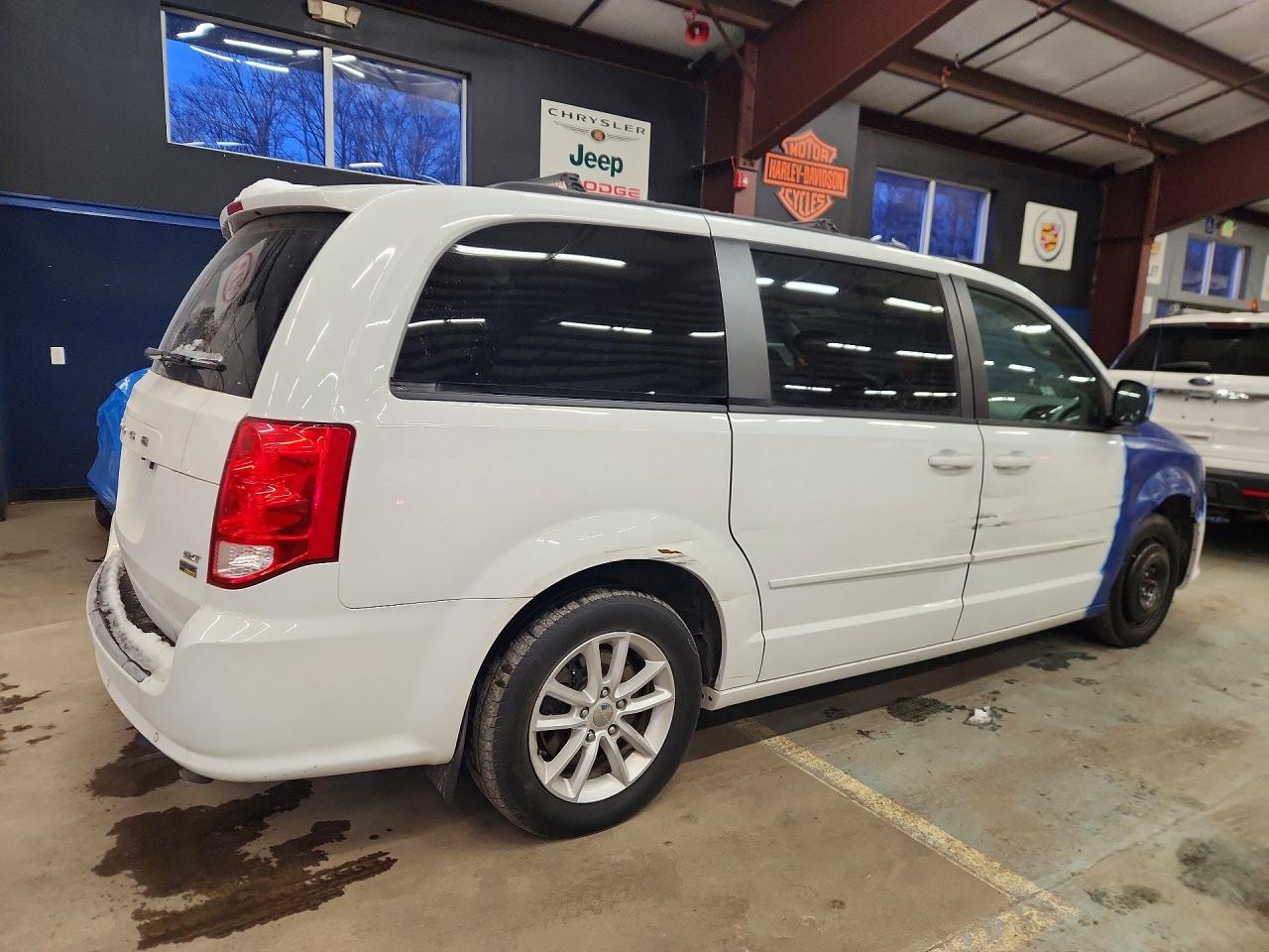2016 Dodge Grand Caravan Sxt - Image 3