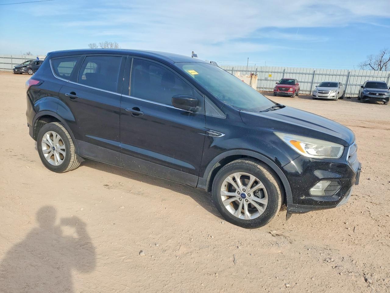 2017 Ford Escape Se - Фото 4