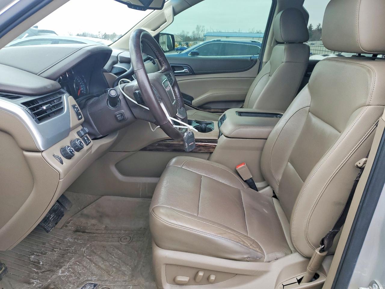 2019 GMC Yukon Slt - Image 7