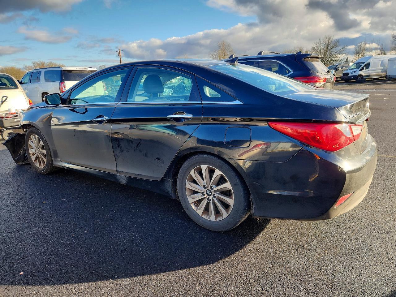 2014 Hyundai Sonata Se - Image 2