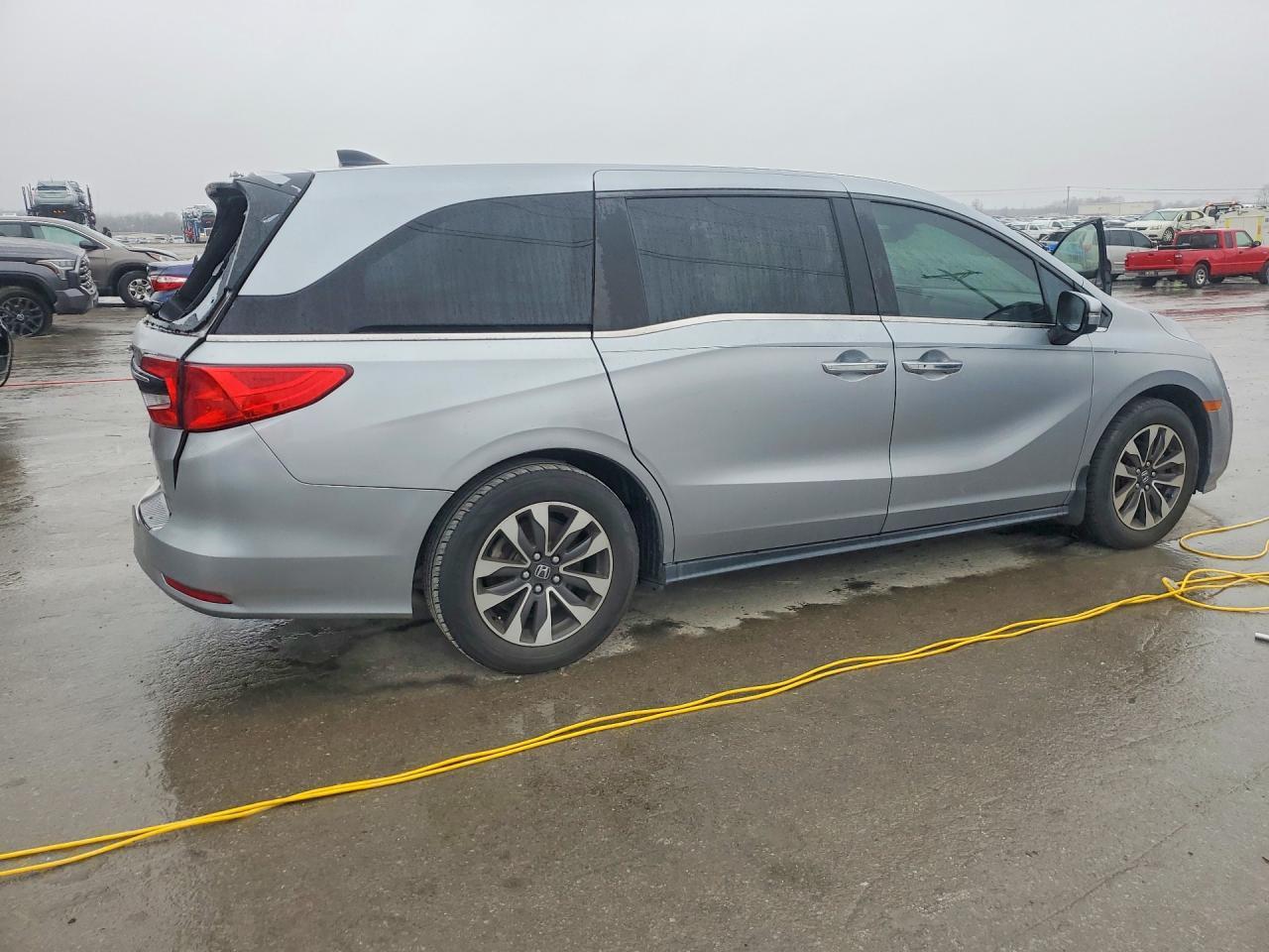 2021 Honda Odyssey Exl - Фото 3