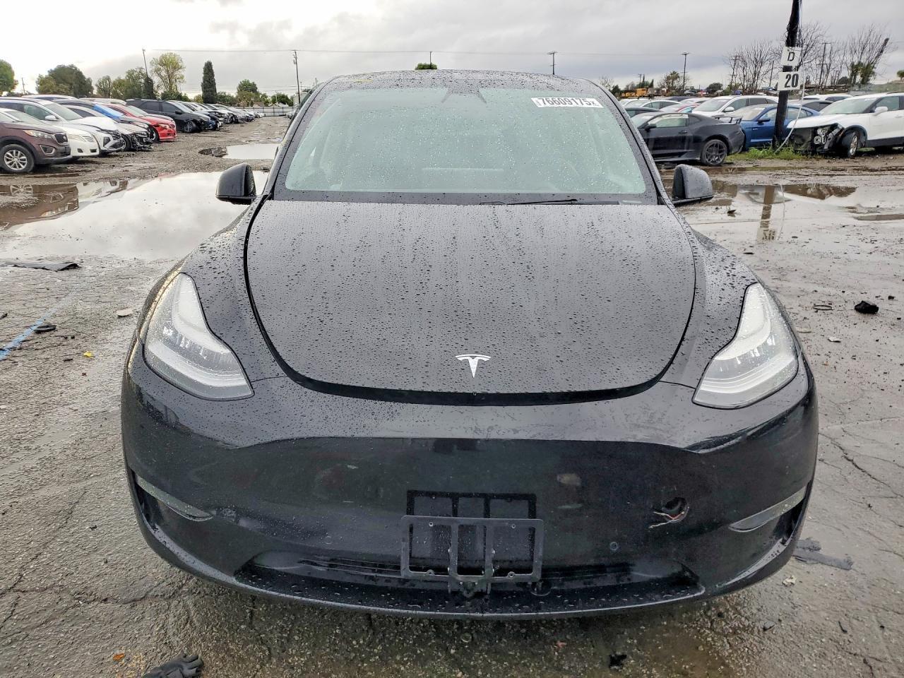 2021 Tesla Model Y - Image 5