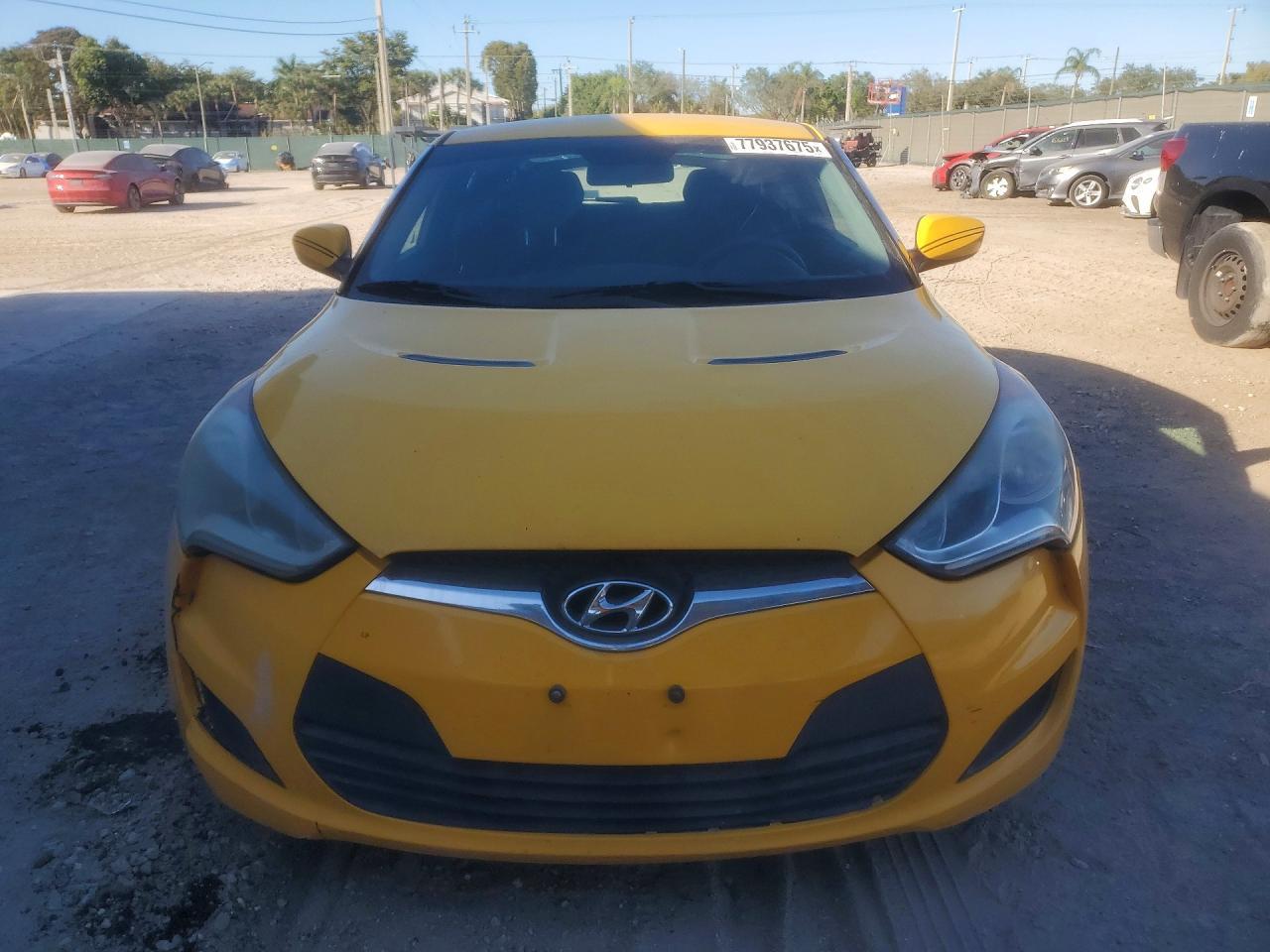 2015 Hyundai Veloster - Фото 5