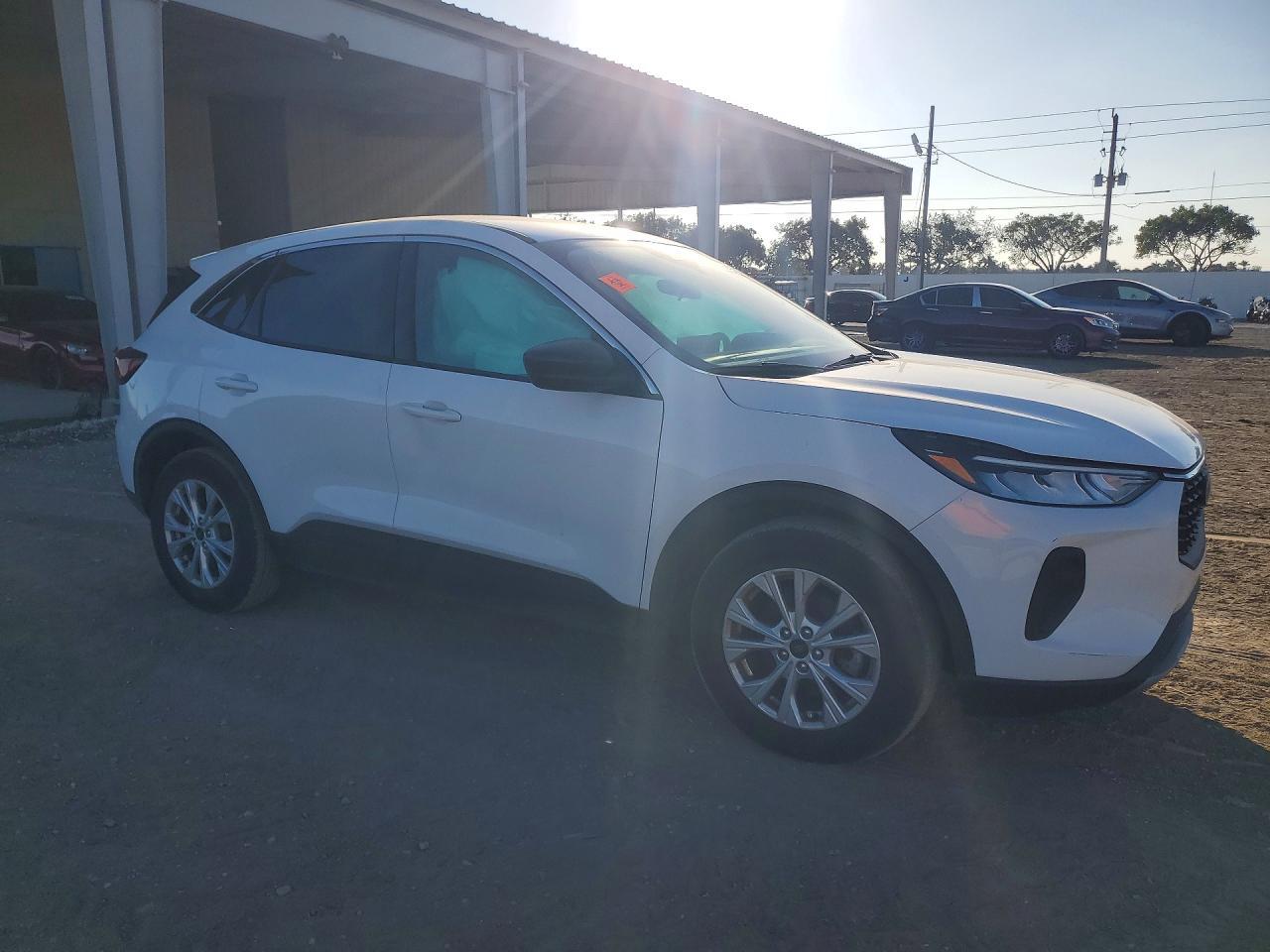2024 Ford Escape Active - Фото 4