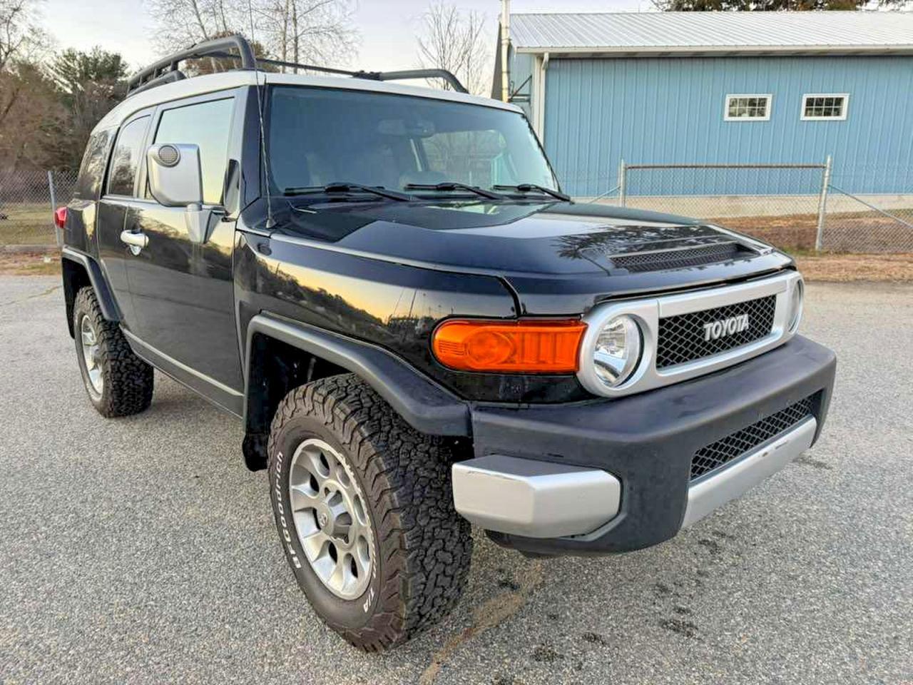 2013 Toyota Fj Cruiser - Фото 2
