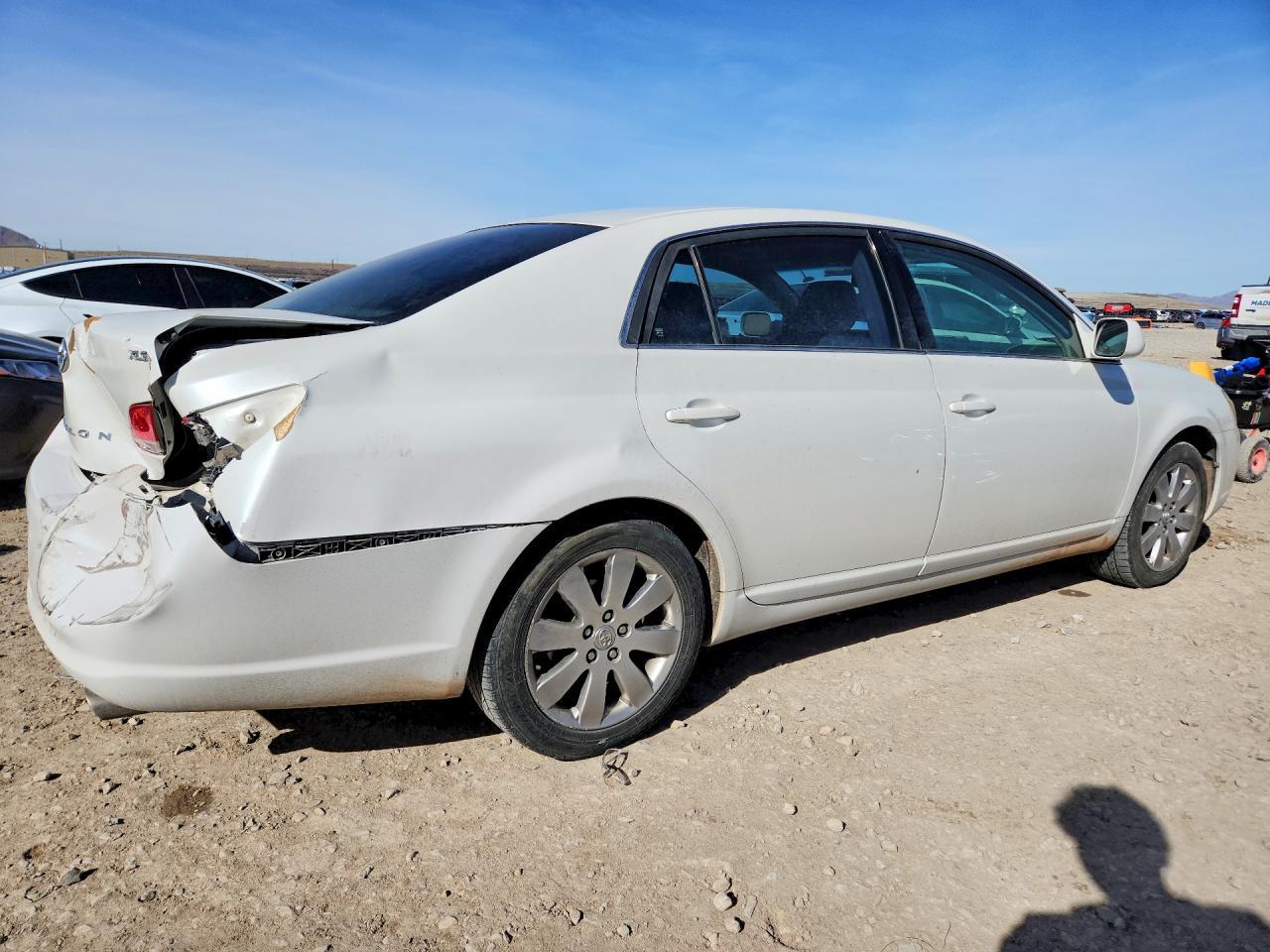2005 Toyota Avalon Xls - Фото 3