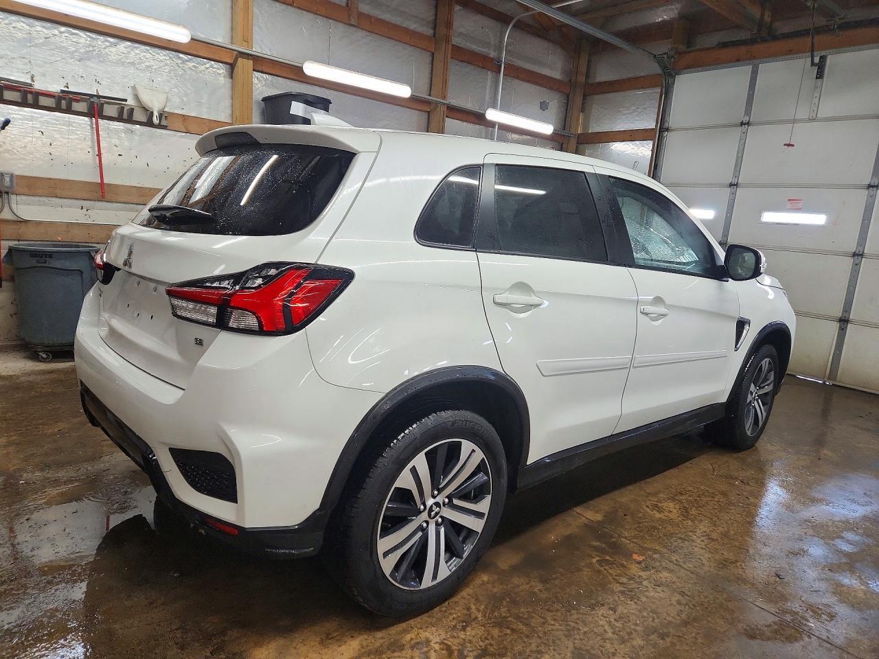 2021 Mitsubishi Outlander Sport Se - Image 3