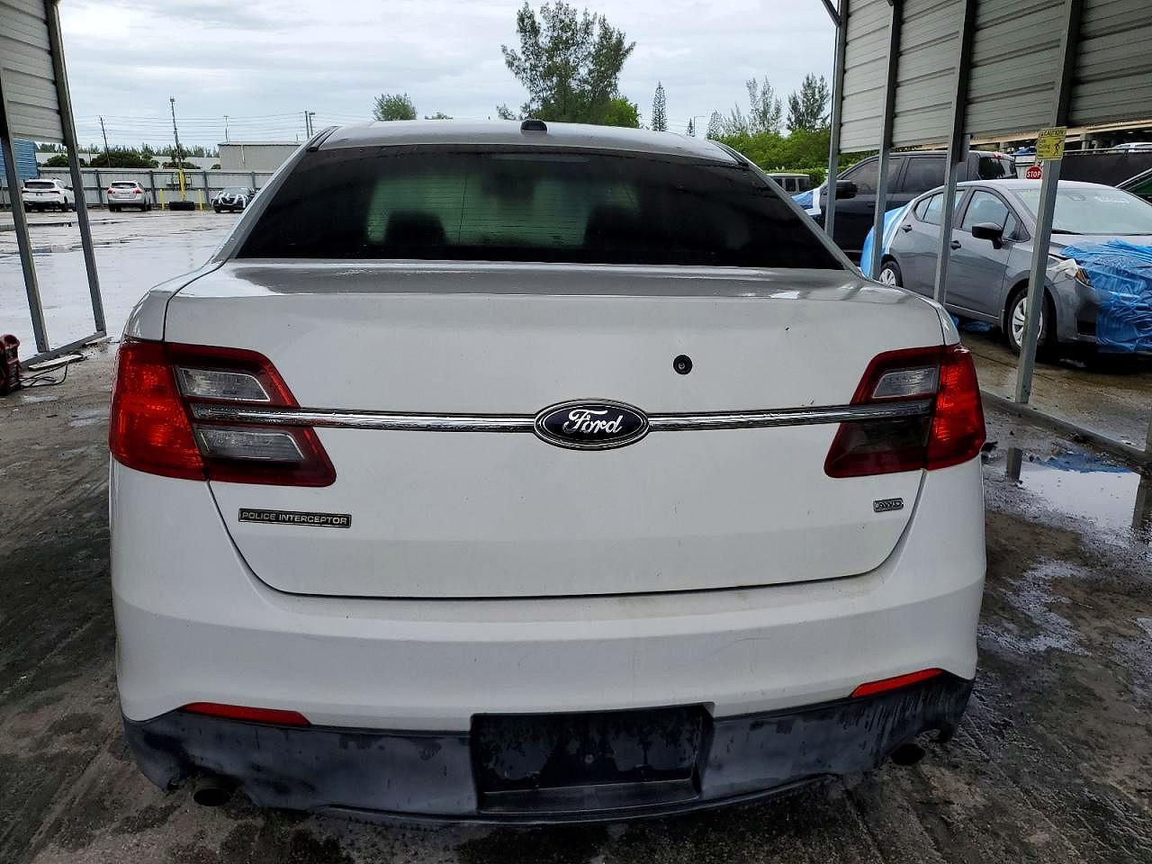2014 Ford Taurus Police Interceptor - Image 6