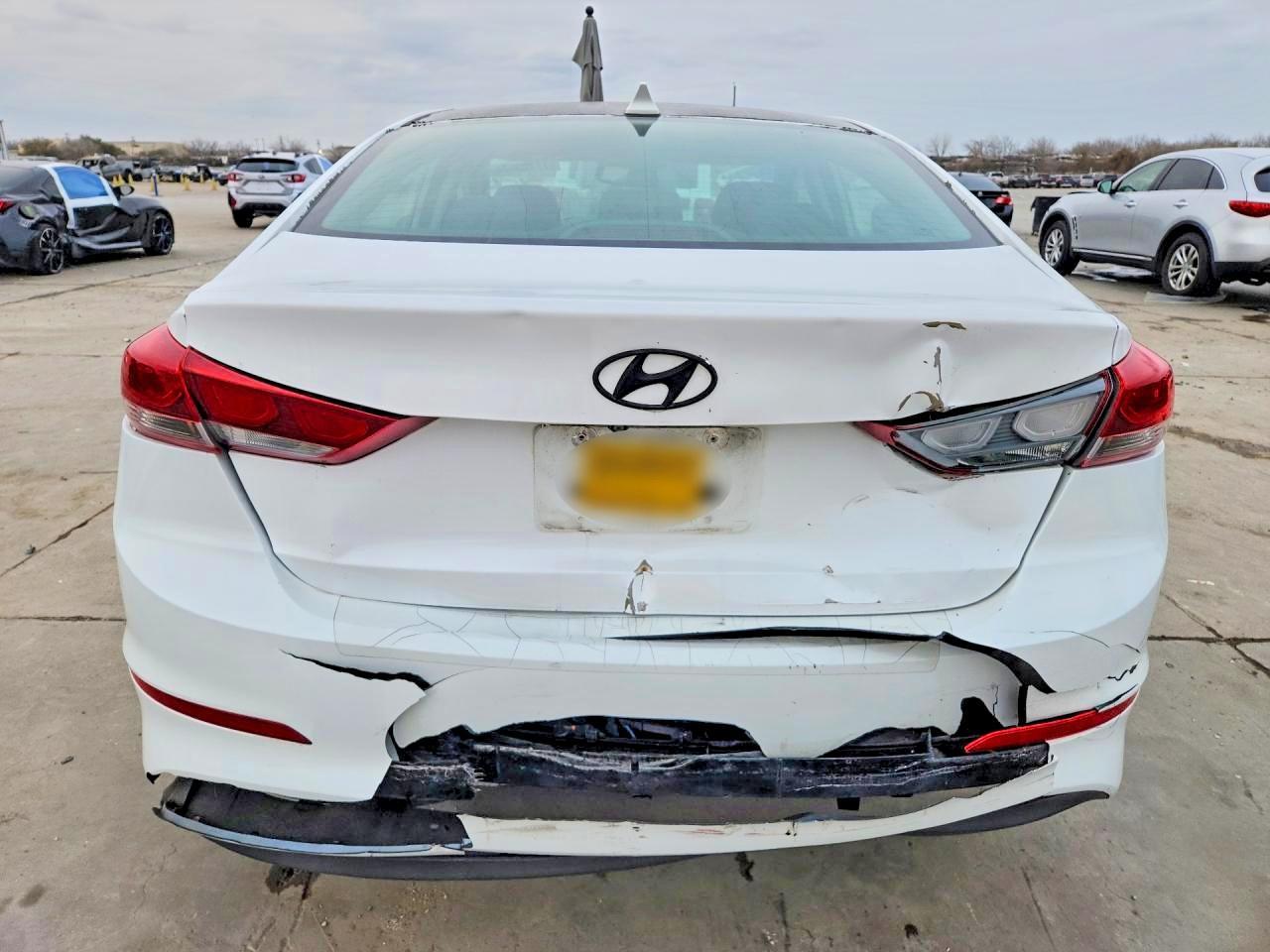 2018 Hyundai Elantra Value Edition - Image 6