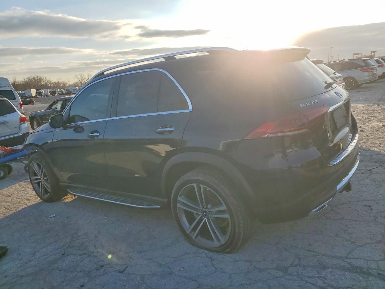 2021 Mercedes Benz Gle 350 4Matic - Фото 2