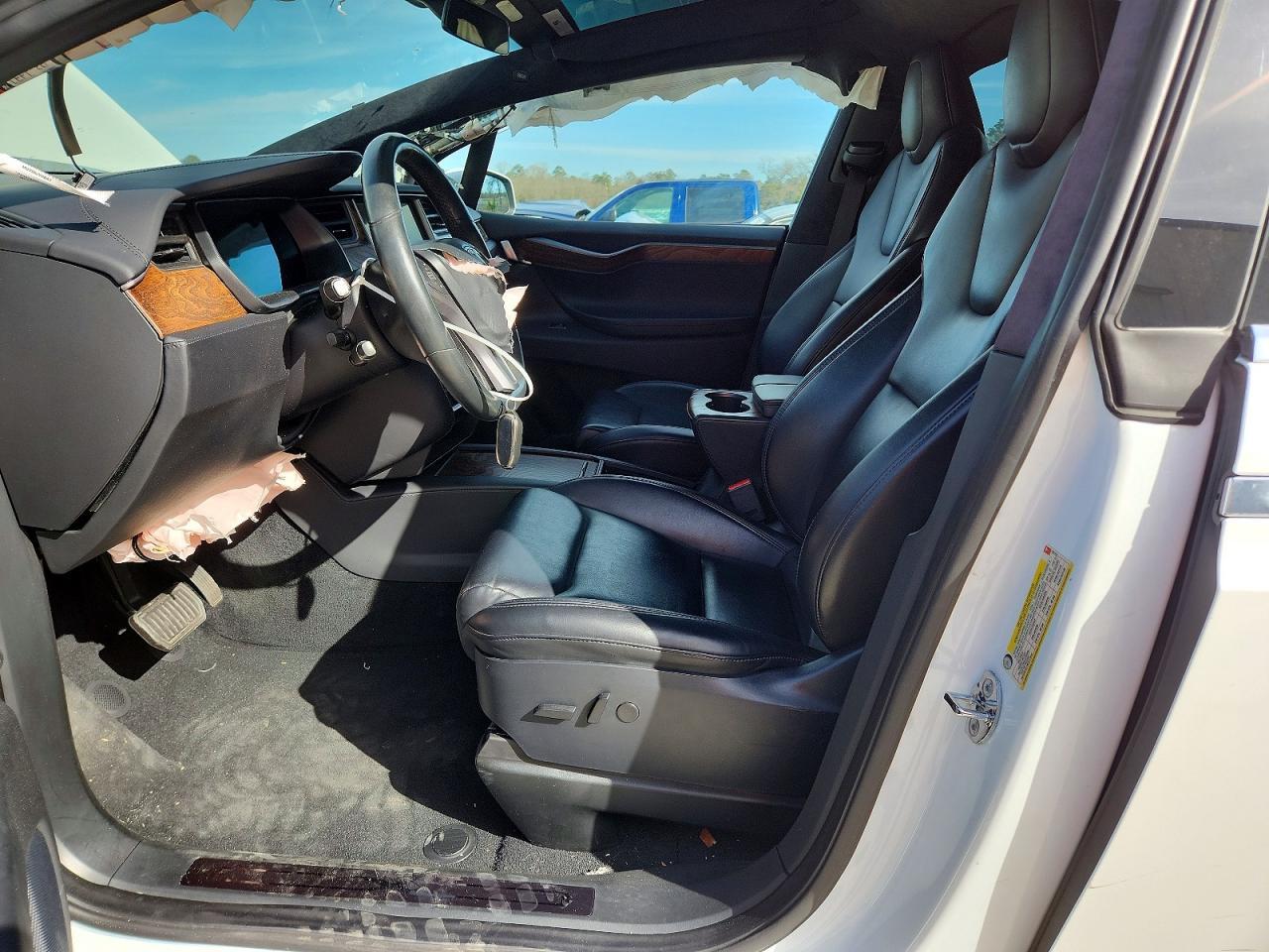 2020 Tesla Model X - Image 7